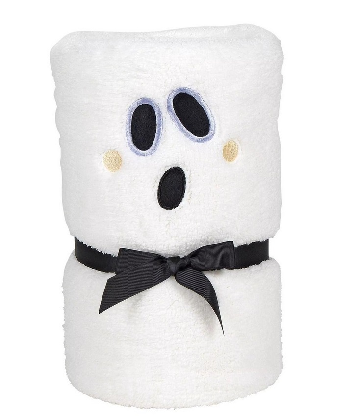 SnowThrows Ghost Fleece Blanket